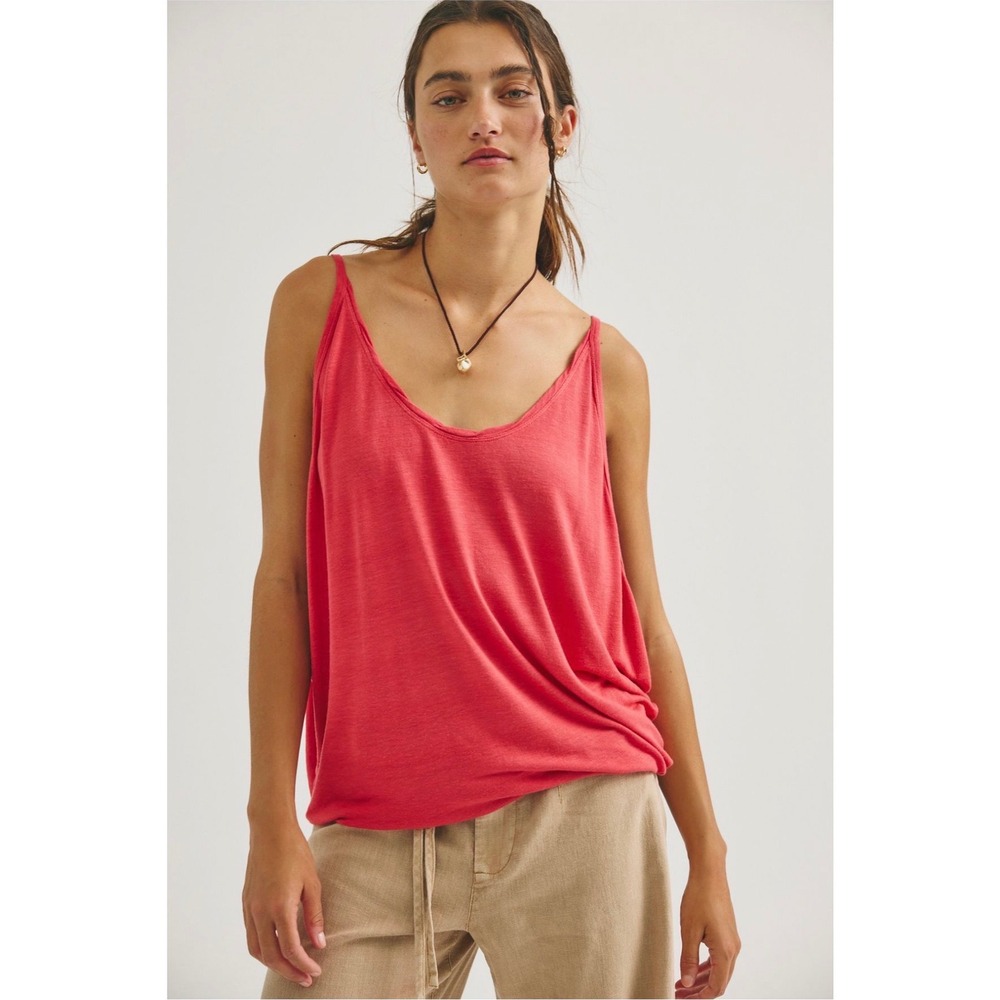 We The Free People Shoreside Tank ignite Red Medium 107582579 NWT Beach summer